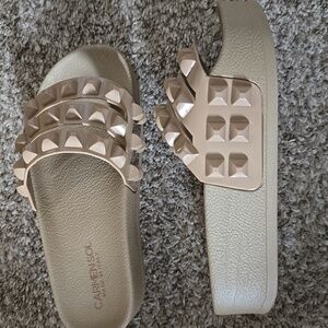 Carmen Sol Platform Slides